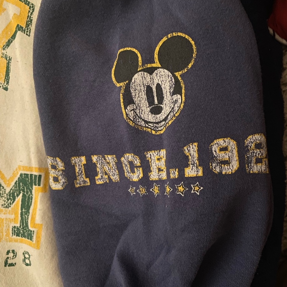 H&M Disney Mickey Mouse Cream and Multicolor Crewneck Sweater - Picture 4 of 6